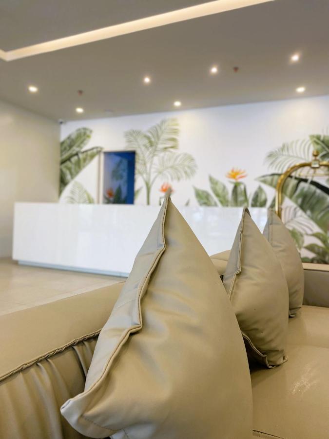 Levo Hotel Urdaneta Екстериор снимка