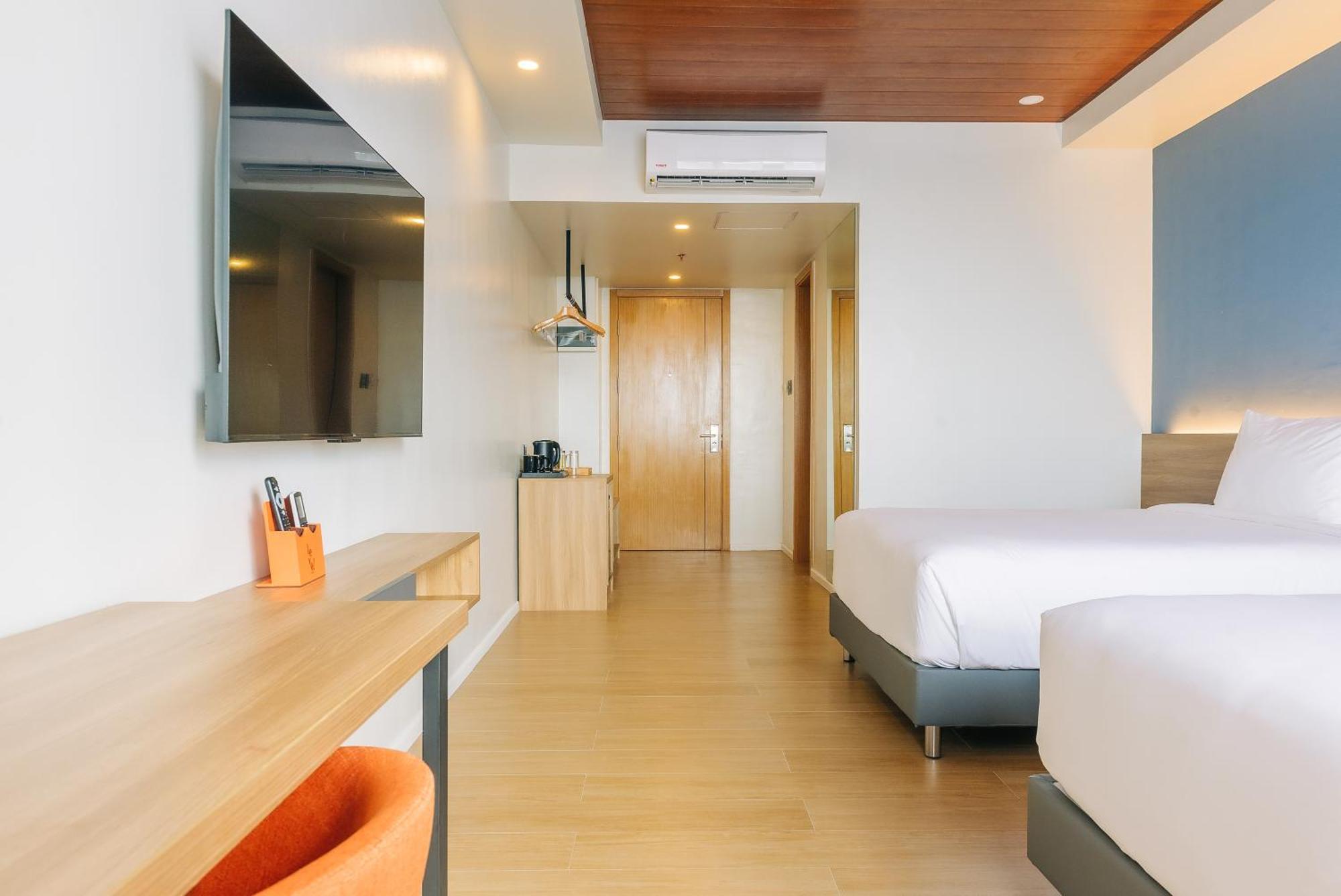 Levo Hotel Urdaneta Екстериор снимка