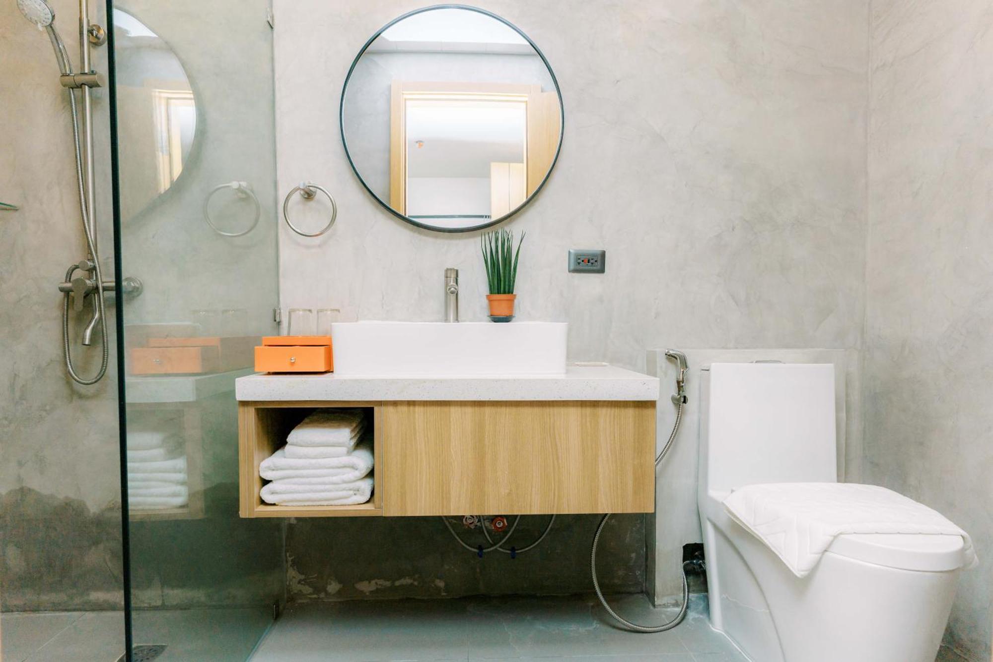 Levo Hotel Urdaneta Екстериор снимка