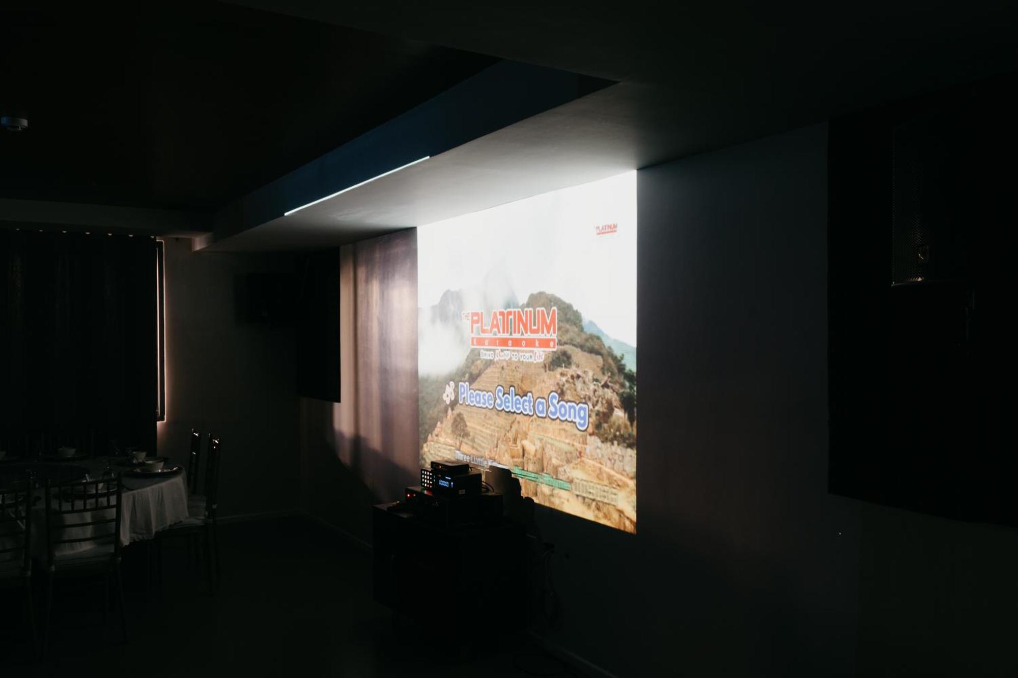 Levo Hotel Urdaneta Екстериор снимка