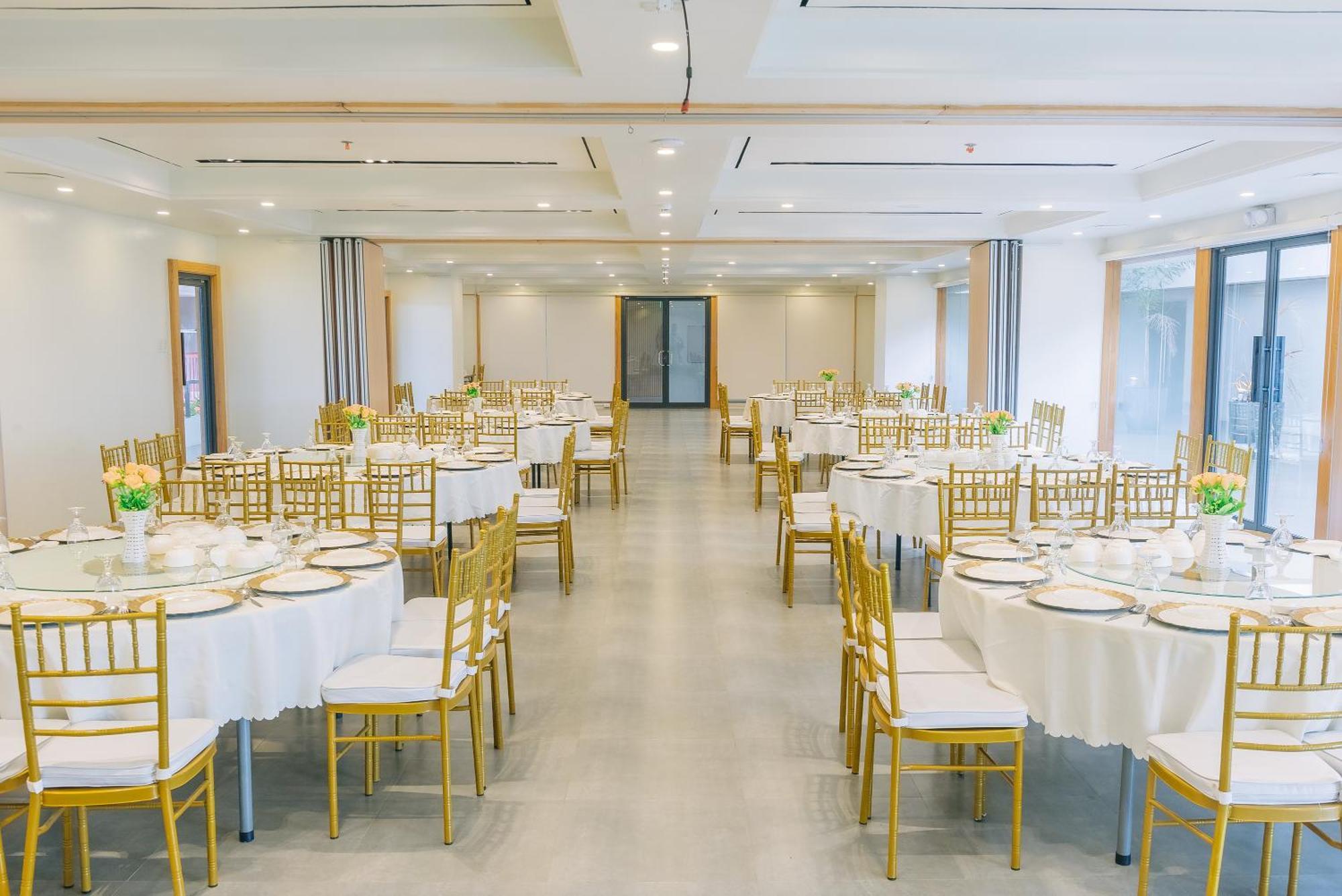 Levo Hotel Urdaneta Екстериор снимка