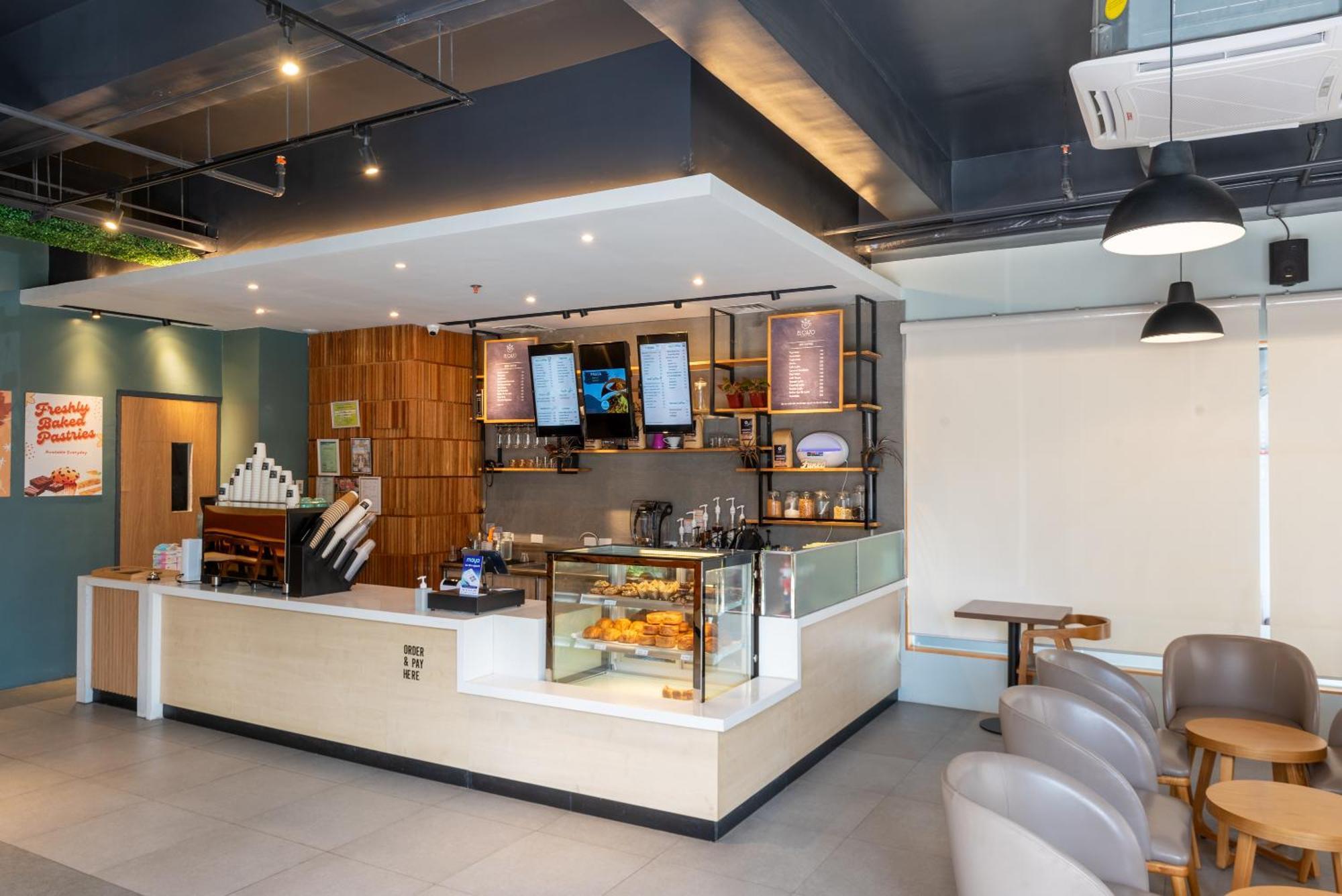 Levo Hotel Urdaneta Екстериор снимка